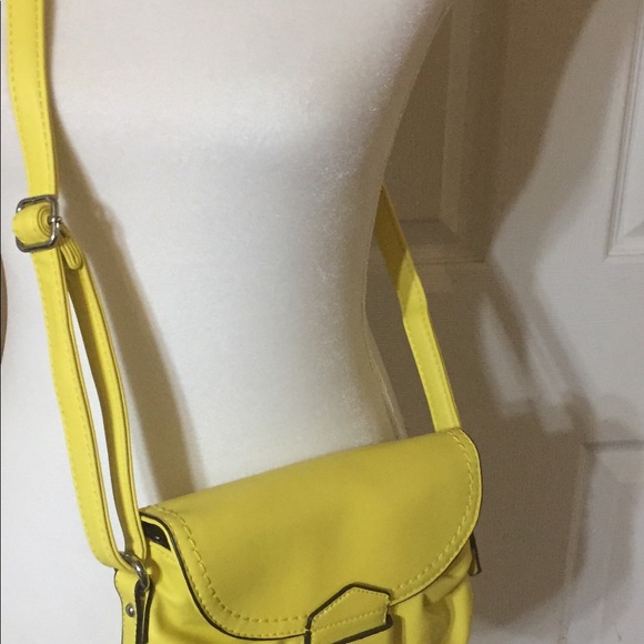 MoDA crossbody, NWT - Picture 3 of 7